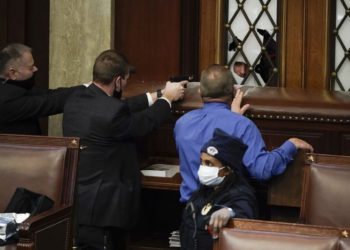 Woman dies after shooting in U.S. Capitol; D.C. National Guard activated after mob breaches building: All the video history here