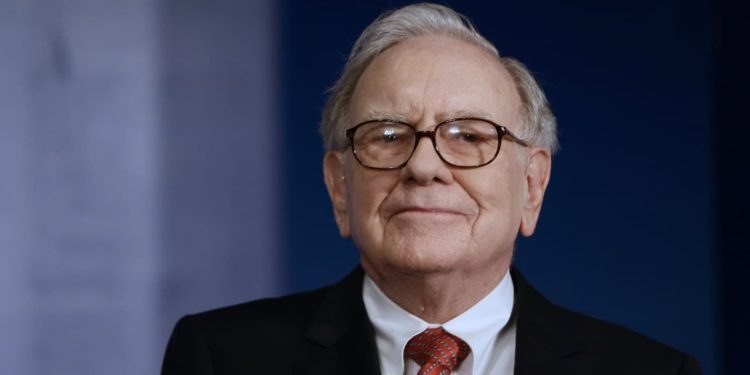 Bankers Melting Down Over Reddit GameStop Scheme: Warren Buffet rules to win, Senator Warren explains. Robin Hood CEO Explains why the shut it down