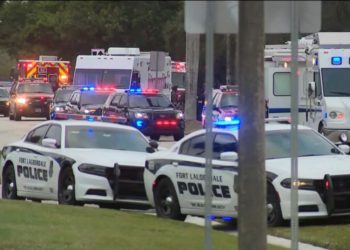 2 FBI agents killed, 3 hurt in shooting while serving warrant in Florida: Officials: The Difference Breonna Taylor , Atatiana Jefferson and Capitol Riots