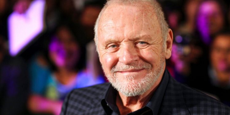Anthony Hopkins REACTS to Beating Chadwick Boseman at 2021 Oscars