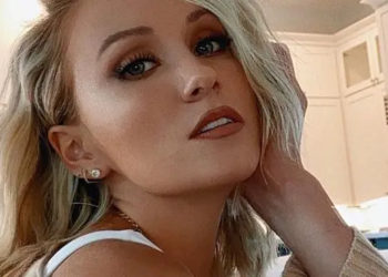 Gymnast Nastia Liukin Faces Backlash With Upside-Down Splits Photo