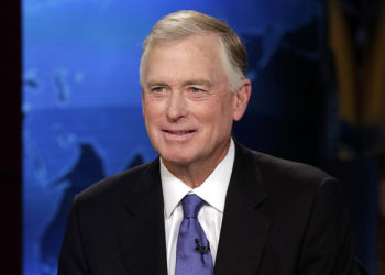 Dan Quayle Convinced Mike Pence To Ignore Trump’s Decertification Pleas: Book