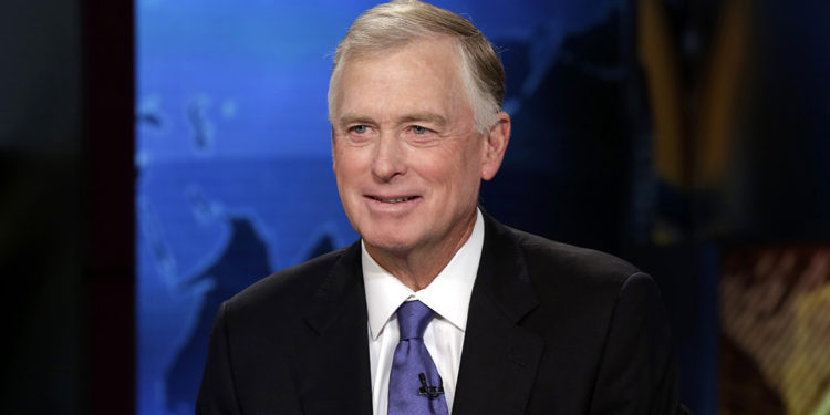 Dan Quayle Convinced Mike Pence To Ignore Trump’s Decertification Pleas: Book