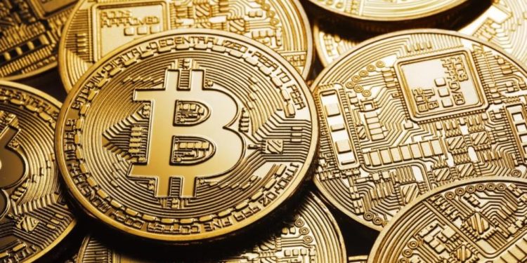 First U.S. Bitcoin Futures ETF May Debut Monday, Filing Says