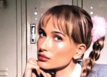 Hailey Bieber