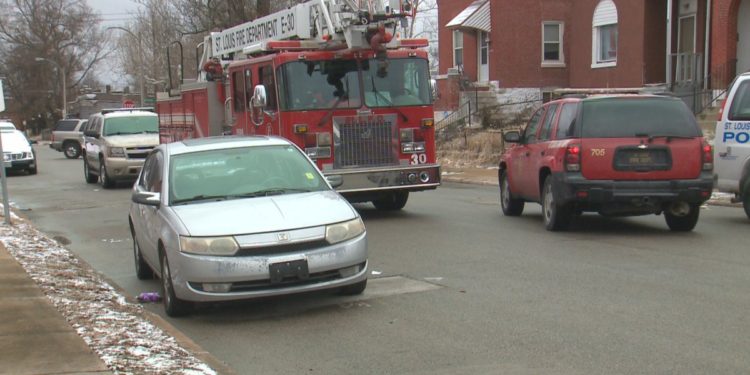 Infant dies after being in a running car with three others all night in North City, St. Louis