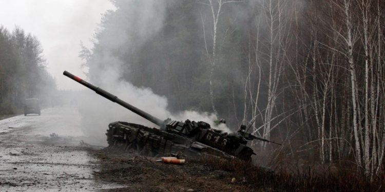 Audio captures Russian soldiers discussing killing Ukrainians