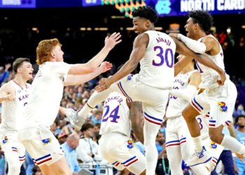 The Kansas Jayhawks’ second-half comeback that stunned UNC for a basketball national championship (game highlights)