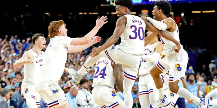 The Kansas Jayhawks’ second-half comeback that stunned UNC for a basketball national championship (game highlights)