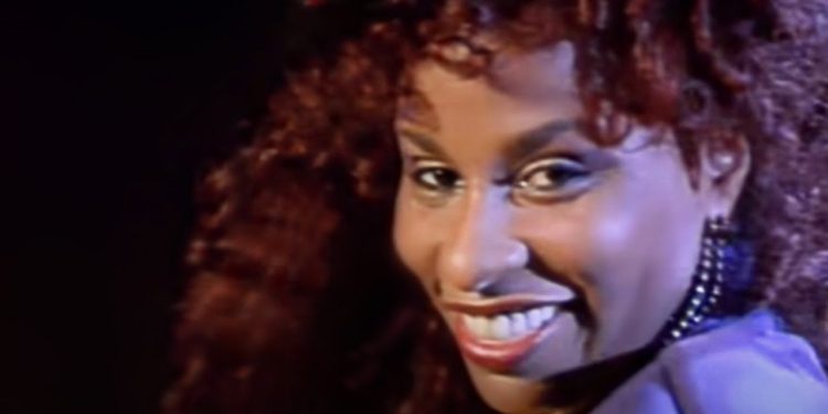 Chaka Khan speaks on DEMONIC industry + SHADES Ariana, Kanye & Beyonce? Queen of Funk Unfiltered!