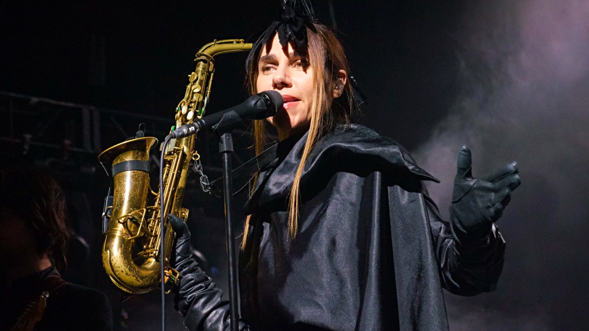 PJ Harvey Hints at 2024 North American Tour Dates