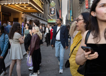 George Clooney and Denzel Washington Power Broadway to Prepandemic Heights