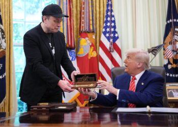 Trump Admits ‘Elon’s Really Not Leaving’ During DOGE Press Conference