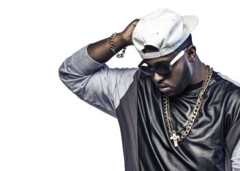 Stephen Thomas’ “Breaking Hearts” Single Turns Heartbreak Into Power