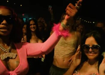 Jessie Murph & Sexyy Red Hit the Town for ‘Blue Strips (Remix)’ Video