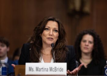 Martina McBride Stands Up for Country Artists in Fight Against AI Deepfakes – Country Music News