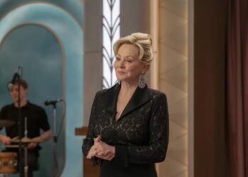 In ‘Hacks,’ Deborah gets her dream job. But late-night is in trouble
