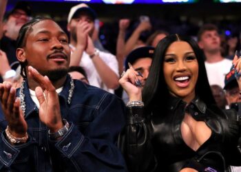 Cardi B, Stefon Diggs confirm romance at Knicks playoffs game