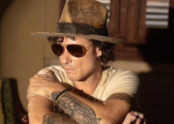 In Los Angeles, Enrique Bunbury found his latest muse