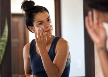 Shoppers Are Saying ‘Goodbye to Wrinkles’ Thanks to This Retinol