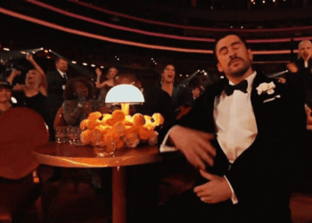 Super Bowl Sunday + Bad Bunny’s Grammy Win + Mariah & Pat 4 Eva ❤️ + Traitorville Updates + Thomas Jeff-rey Epstein + Blue MAGA’s Gen Z Flop + Minneapolis Citizen Checkpoints + LA Mayoral Race