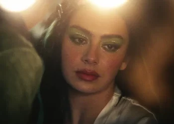 Charli XCX Immortalizes a Moment » PopMatters