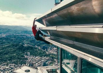 Alex Honnold Free Solo of Taipei 101 – 8Asians | An Asian American collaborative blog8Asians