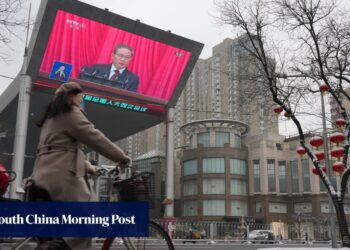 China targets lowest growth range since 1991 in realistic move as pressures rise