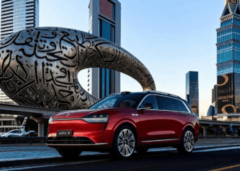 AITO Secures 200 Initial Orders in UAE, Marking Strong Middle East Debut