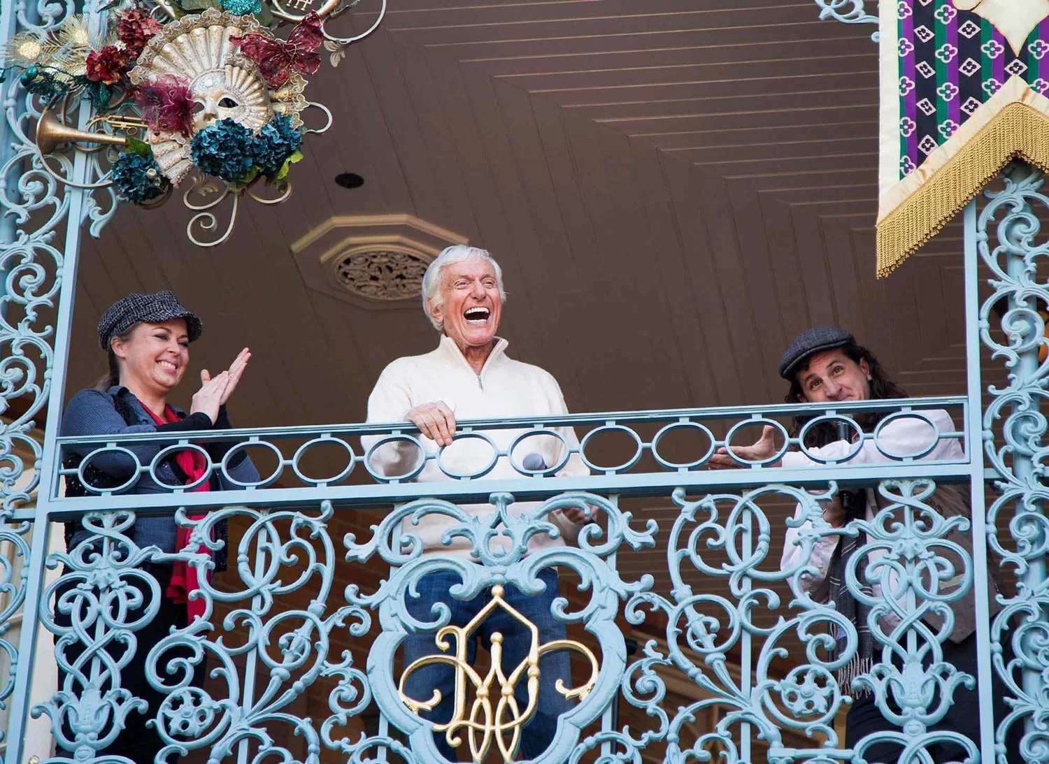 “I May Be Circling the Drain But I Have a Few Steps in Me!’: Dick Van Dyke, ‘Mary Poppins’ and Playful Aging