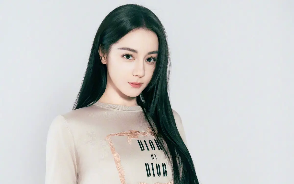 Dilraba Misses Dior Fall Winter 2026 Show Amid Dubai Airspace Closure