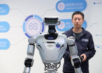 China reports roughly 1.13 mln new firms in emerging, future industries in 2025