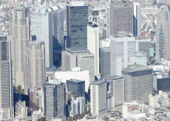 Tokyo office space supply runs low amid record demand, project delays