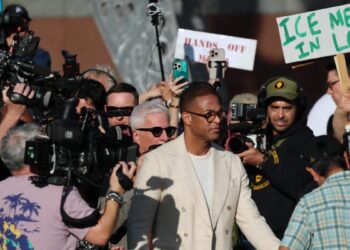 Black History Month + Margot Robbie’s Necklace + Kanye’s Plea+ Netflix’s ANTM Documentary + RIP Ms. Shirley + Lauren Bezos & Anna Wintour + Don Lemon’s Arrest + Camp East Montana + N*cki Minaj