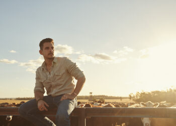 Interview: Australian Country Star James Johnston Talks New Album, Aussie Country, and Debut UK Appearance